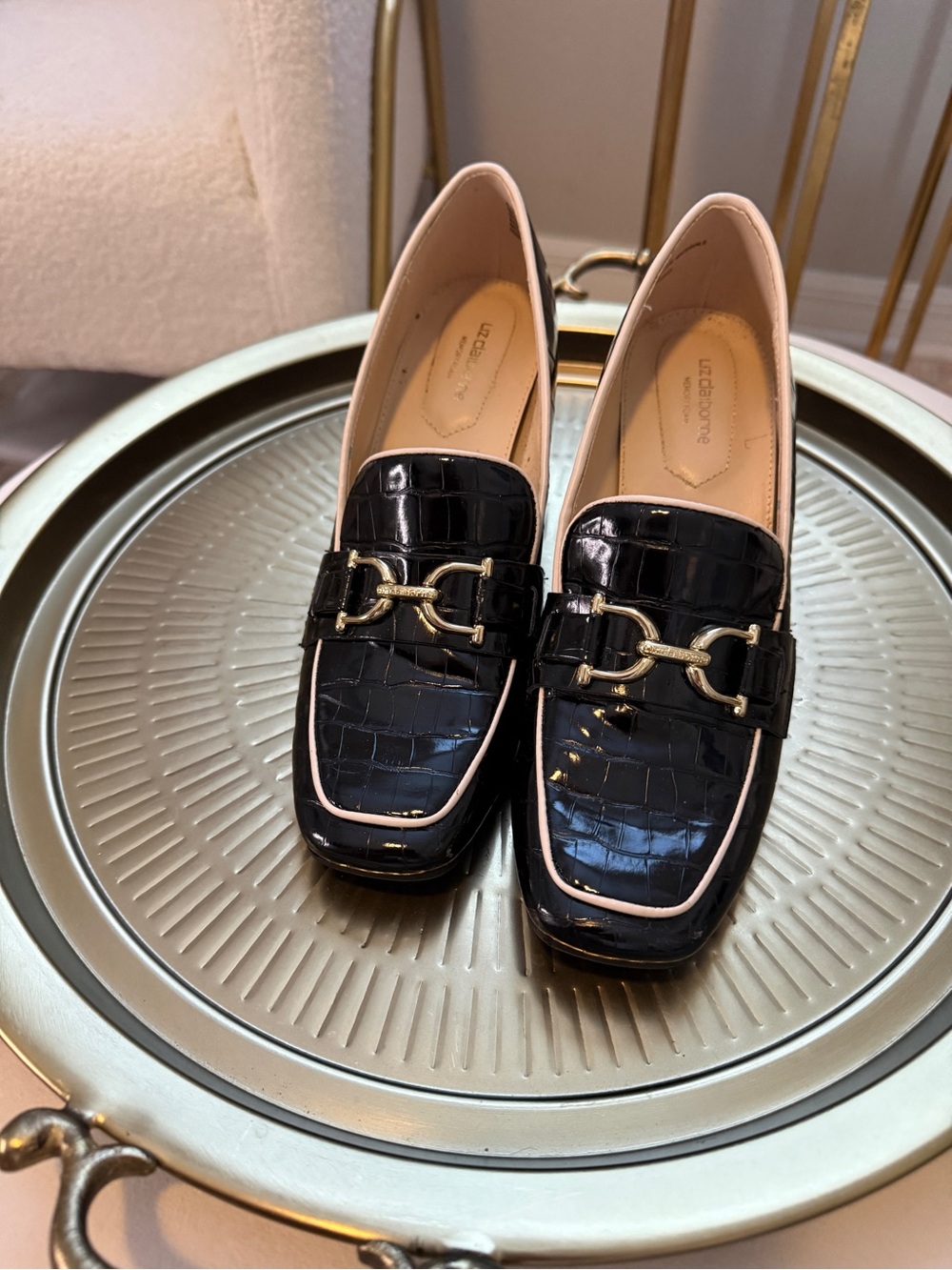 Black Croc Embossed Pumps
